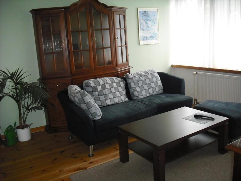 Interaktiv Appartements In Heiligenhaus - Hauptstrasse Esterno foto