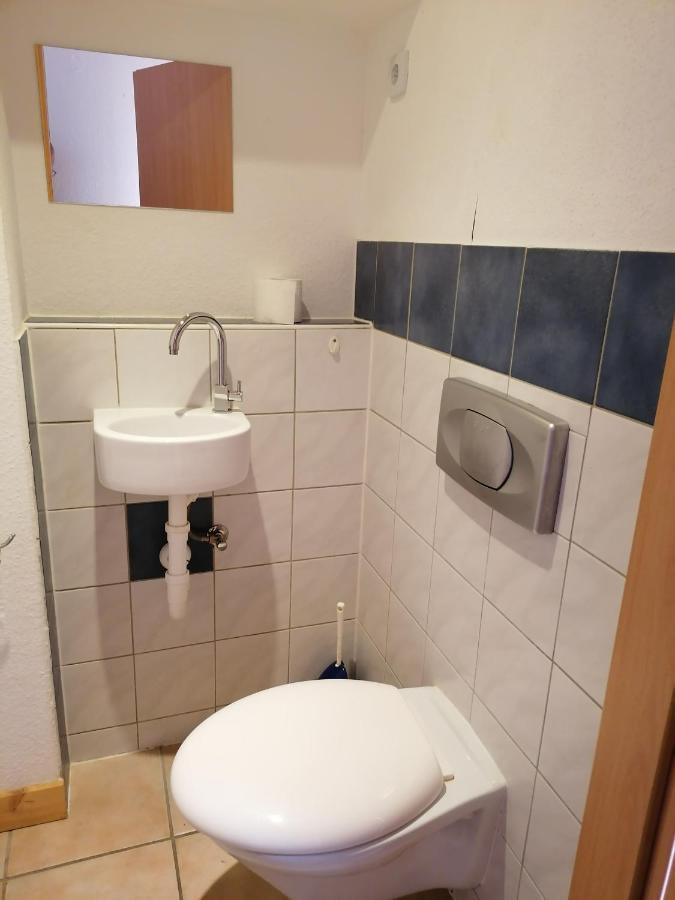 Interaktiv Appartements In Heiligenhaus - Hauptstrasse Esterno foto